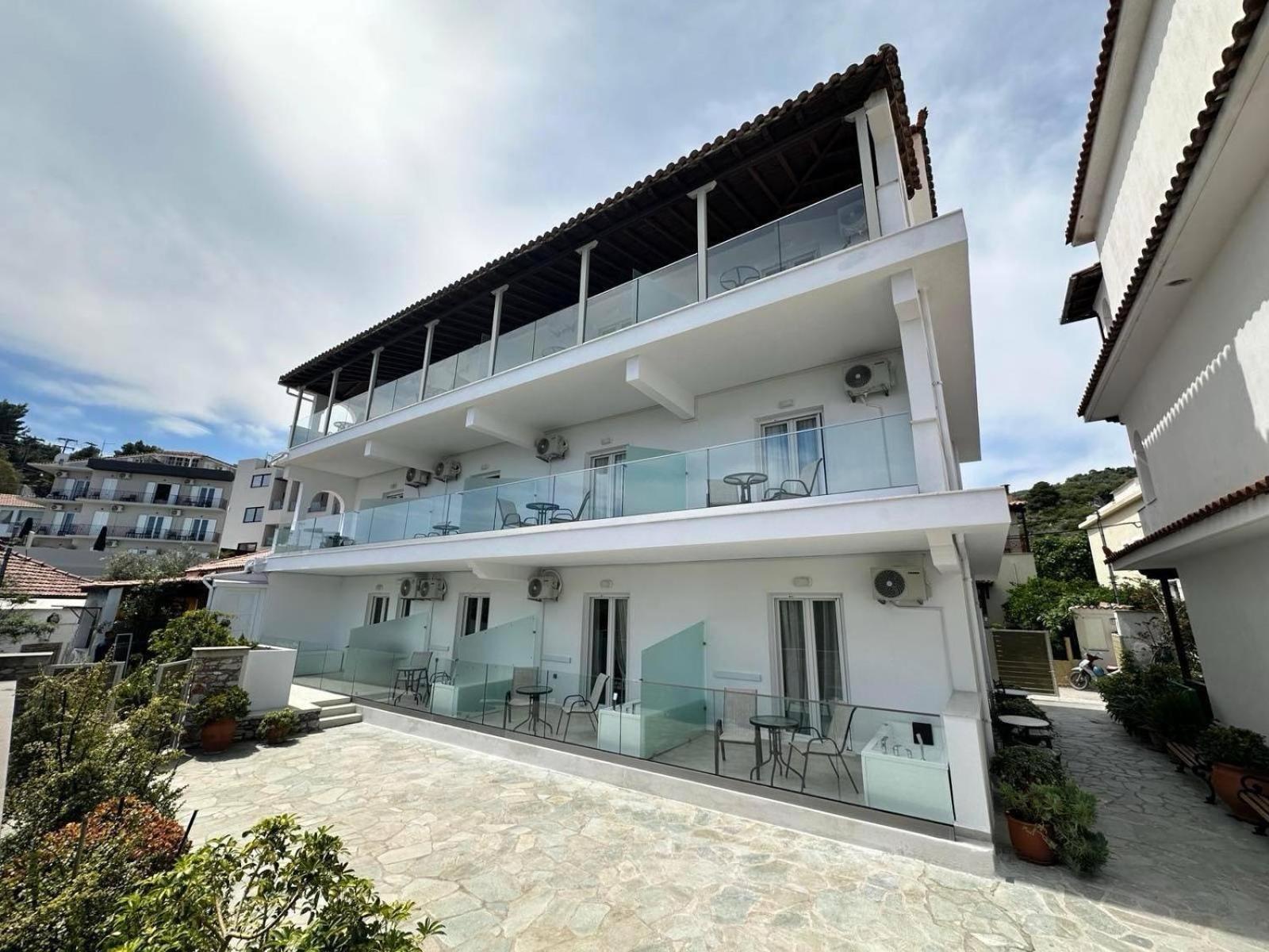 Roula'S House On The Beach Skiathos Town Exterior photo